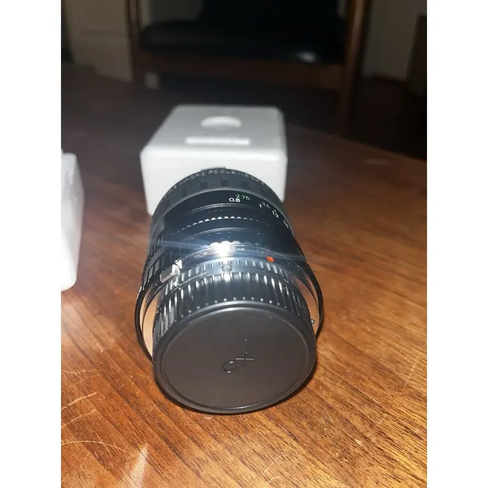Vivitar 28-70mm F3.5-4.8 Macro Focus Zoom Lens Yashica and Contax camera mount
